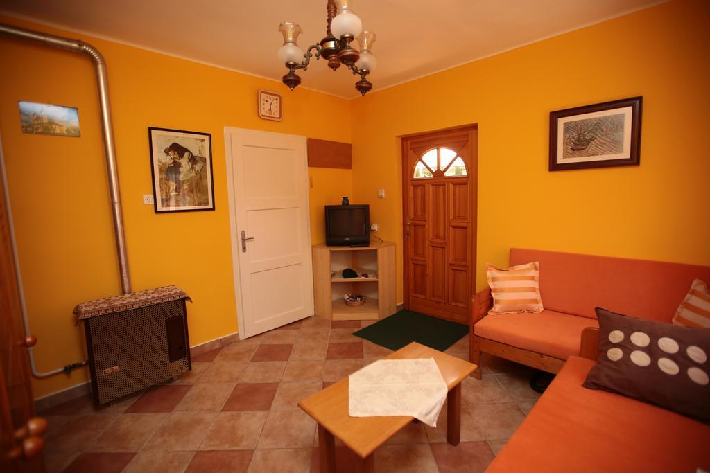 Lonci Apartman Залакарош Экстерьер фото
